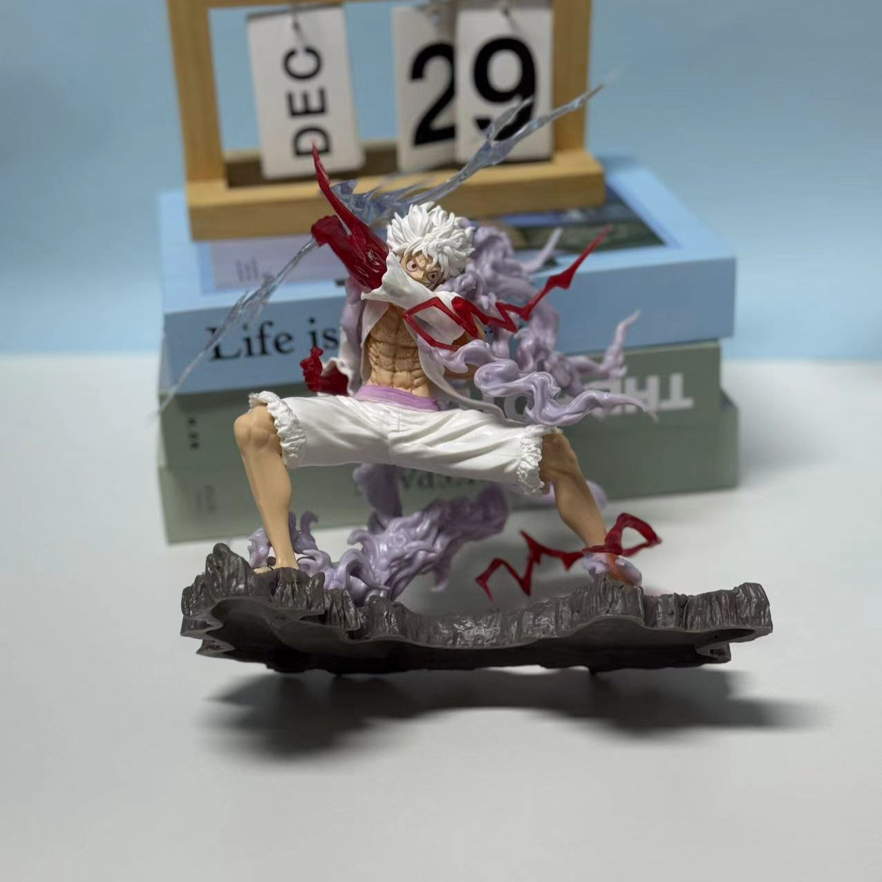 Luffy Sun God Nika Figure - Gear 5